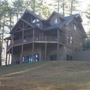 Meet your Posher, Dillard's